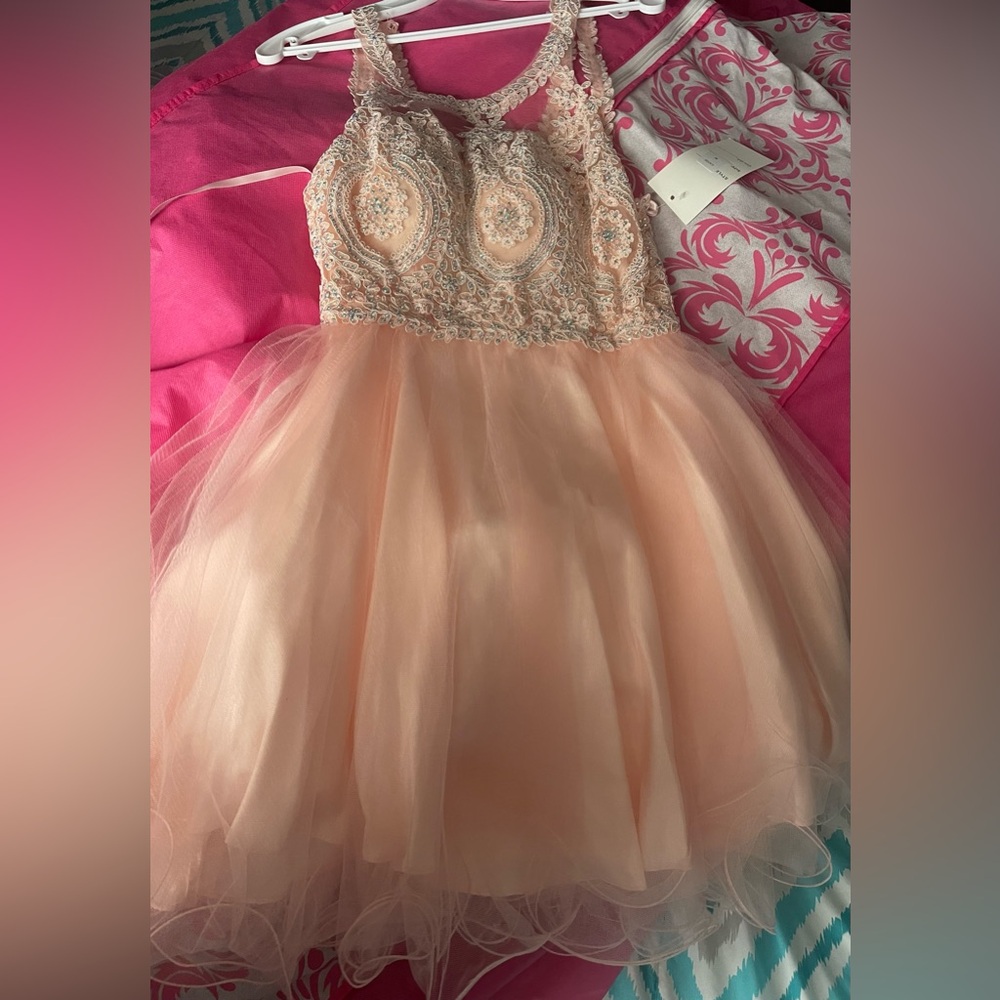 Girls dress